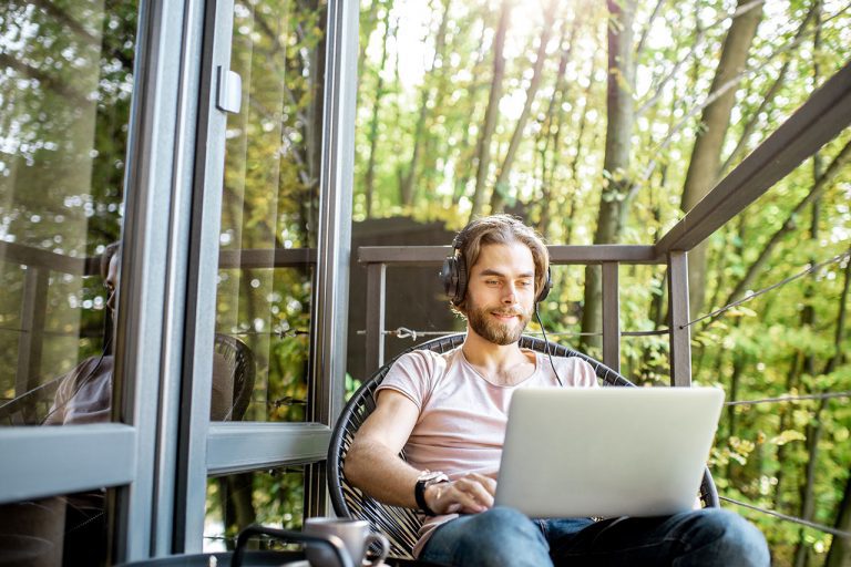 Find Remote Work Fast: The 20 Best Websites For Remote Jobs (2019)